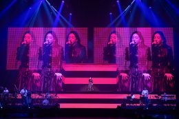 ‘TAEYEON’ ครองบัลลังก์ศิลปินหญิงเดี่ยวเกาหลีคนแรก ที่ประสบความสำเร็จกับการจัดคอนเสิร์ตเดี่ยว 2 รอบการแสดง ณ อิมแพ็ค อารีน่า และบัตรจำหน่ายหมดกว่า 18,000 ใบ ด้วยคอนเสิร์ตสุดยิ่งใหญ่ TAEYEON CONCERT - The ODD Of LOVE in BANGKOK 